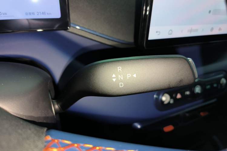 Used BYD Seagull 2025 Smart Drive Version 305 km Freedom Edition Gear Lever