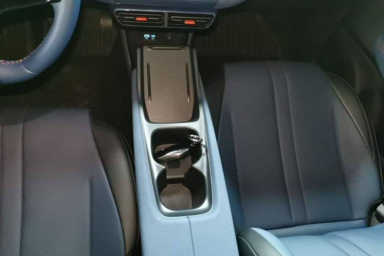 Used BYD Seagull 2025 305 km Free Version Gear Lever