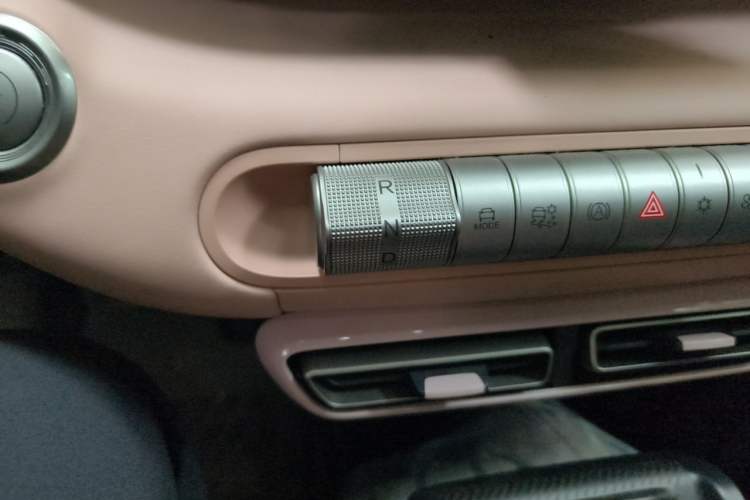 Used BYD Seagull 2025 305 km Free Version Gear Lever