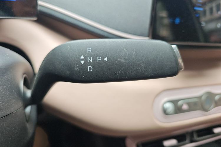 Used BYD Seagull 2025 Model Smart Drive Version 405km Free-Spirited Version Gear Lever