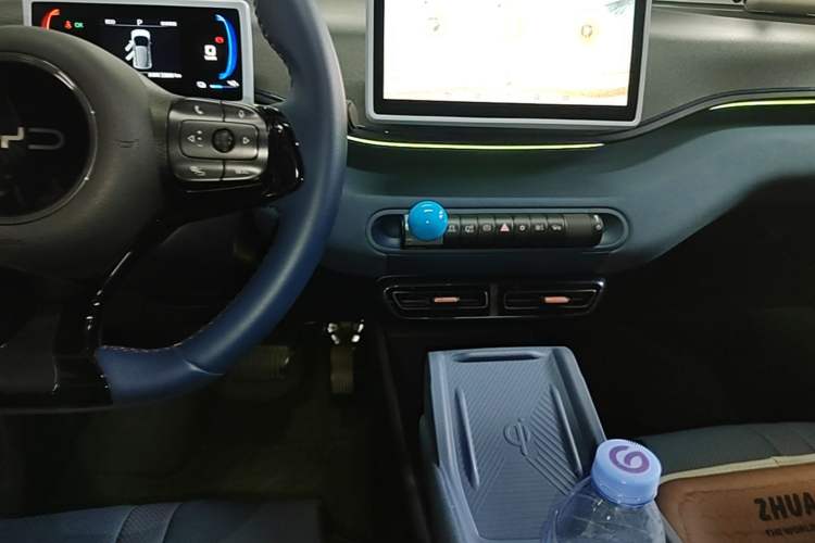 Used BYD Seagull 2025 305 km Free Version Gear Lever