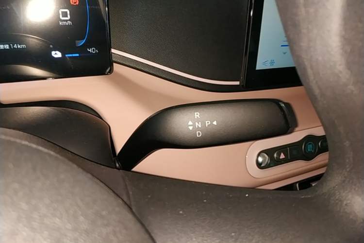 Used BYD Seagull 2025 Intelligent Driving Version 305 km Dynamic Edition Gear Lever