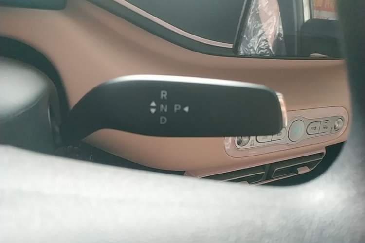 Used BYD Seagull 2025 Intelligent Driving Version 305 km Dynamic Edition Gear Lever