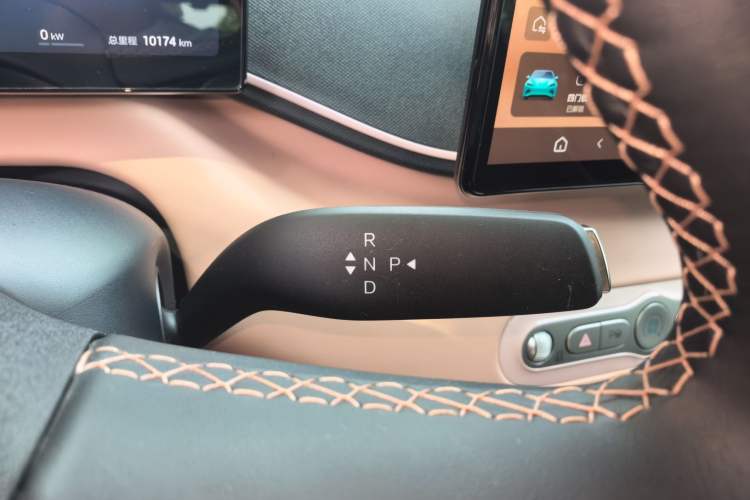 Used BYD Seagull 2025 Smart Drive Version 305 km Freedom Edition Gear Lever