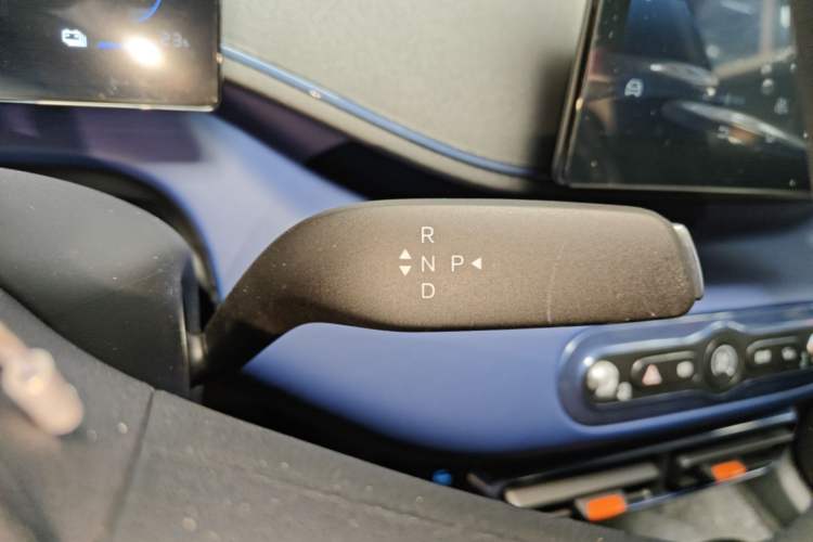 Used BYD Seagull 2025 Intelligent Driving Version 305 km Dynamic Edition Gear Lever