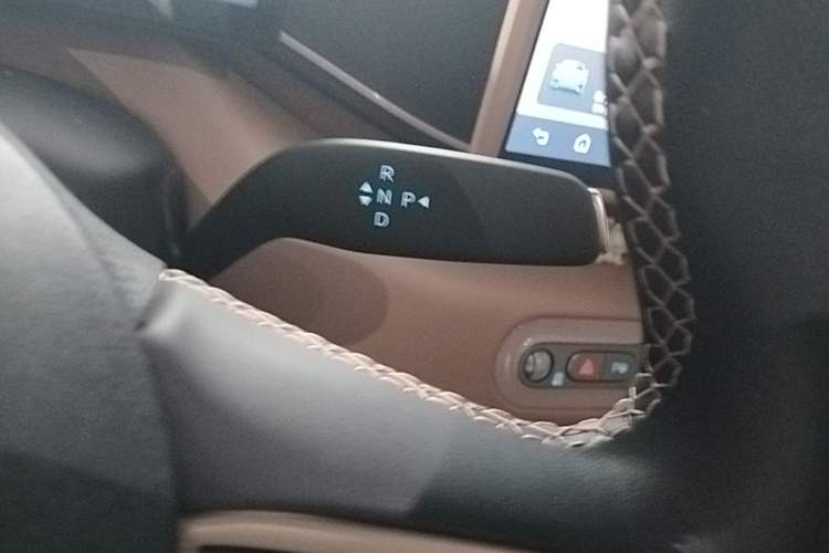 Used BYD Seagull 2025 Smart Drive Version 305 km Freedom Edition Gear Lever