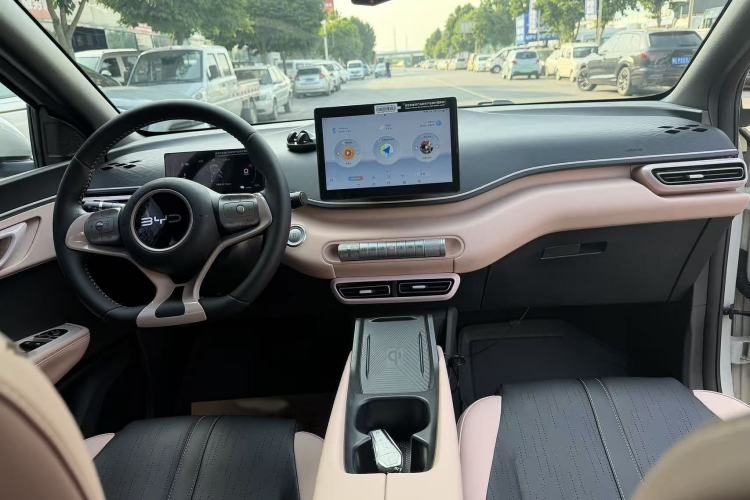 Used BYD Seagull 2025 305 km Free Version Interior 2
