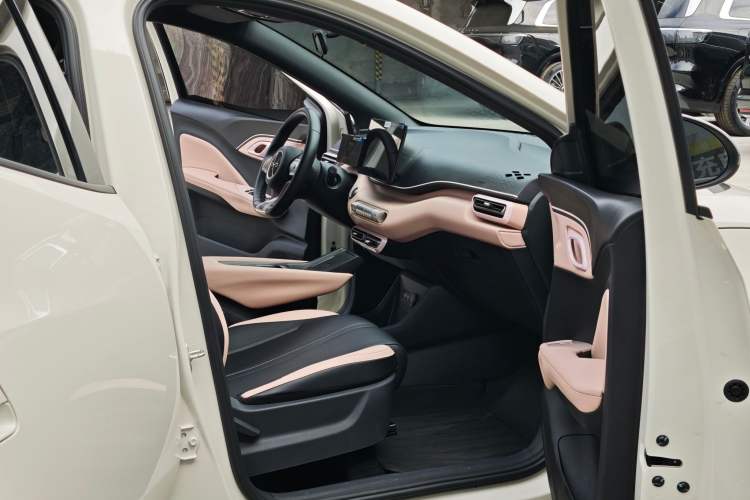 Used BYD Seagull 2025 305 km Free Version Interior 4
