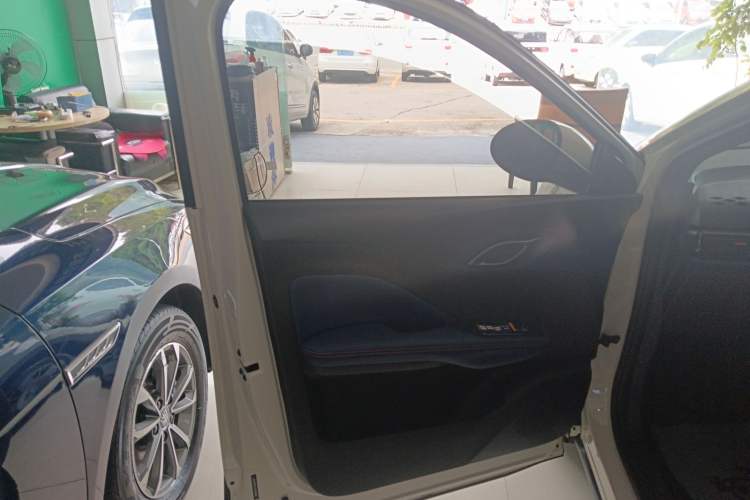 Used BYD Seagull 2025 Intelligent Driving Version 305 km Dynamic Edition Interior 4