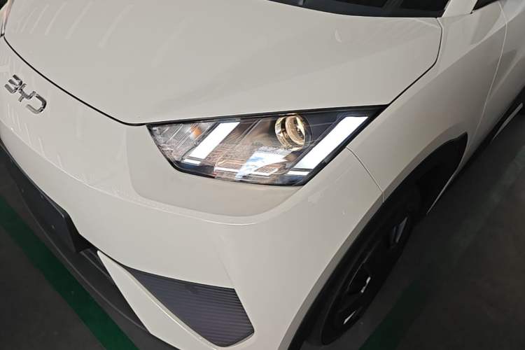 Used BYD Seagull 2025 Intelligent Driving Version 305 km Dynamic Edition Left Front Headlight