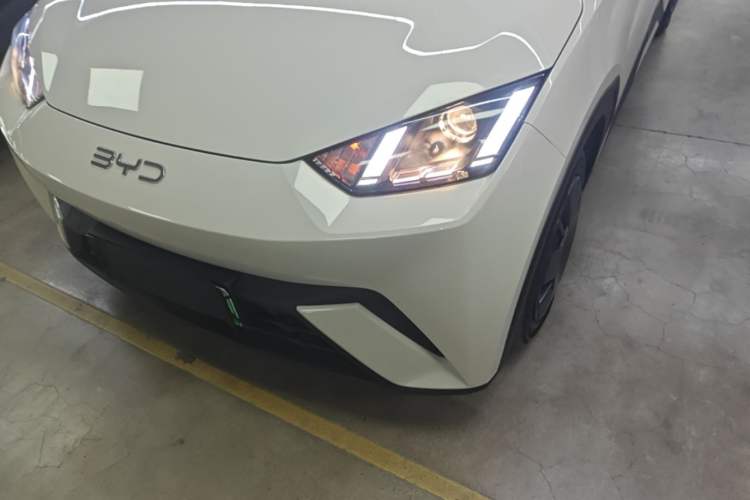 Used BYD Seagull 2025 305km Active Version Left Front Headlight