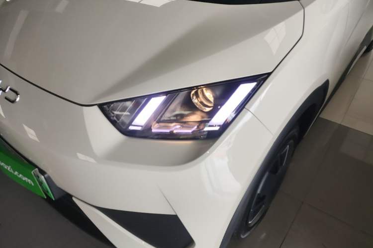 Used BYD Seagull 2025 Intelligent Driving Version 305 km Dynamic Edition Left Front Headlight