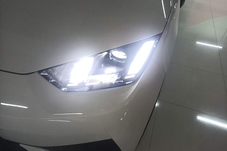 Used BYD Seagull 2025 Smart Drive Version 305 km Freedom Edition Left Front Headlight
