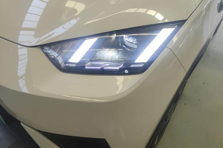Used BYD Seagull 2025 Smart Drive Version 305 km Freedom Edition Left Front Headlight