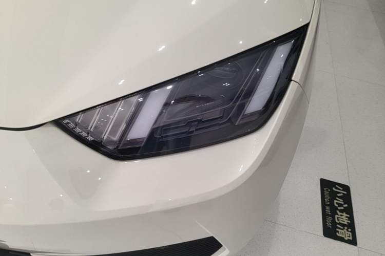 Used BYD Seagull 2025 305 km Free Version Left Front Headlight