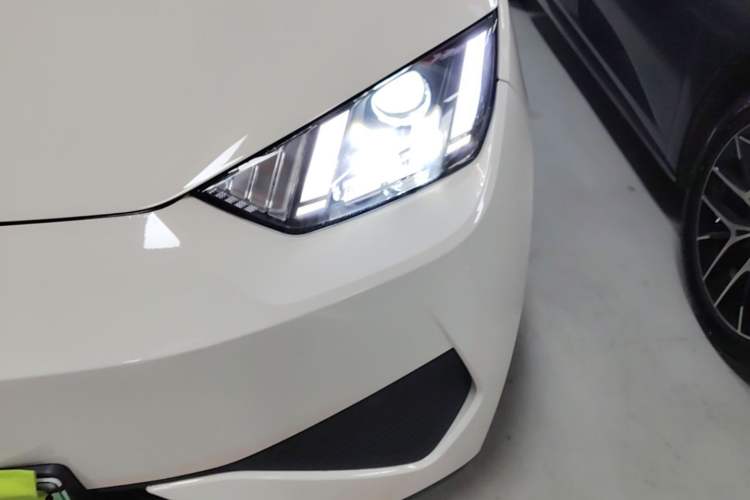 Used BYD Seagull 2025 305km Active Version Left Front Headlight