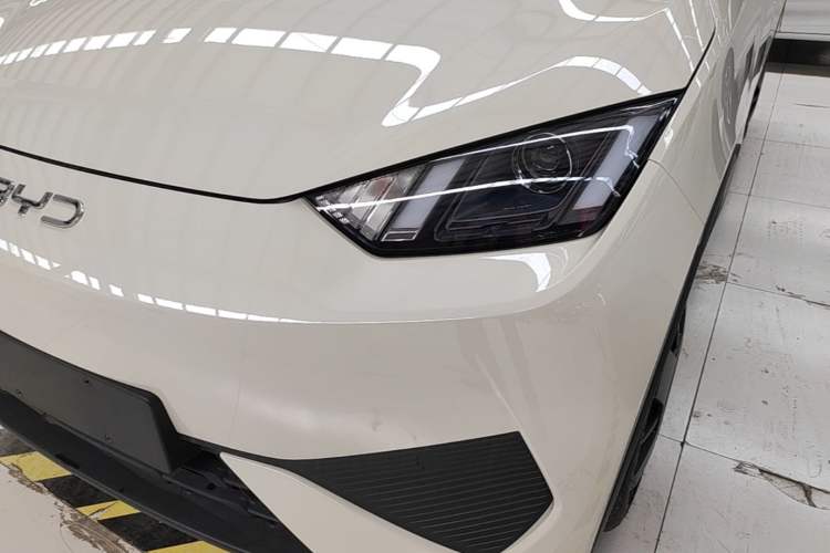 Used BYD Seagull 2025 Intelligent Driving Version 305 km Dynamic Edition Left Front Headlight