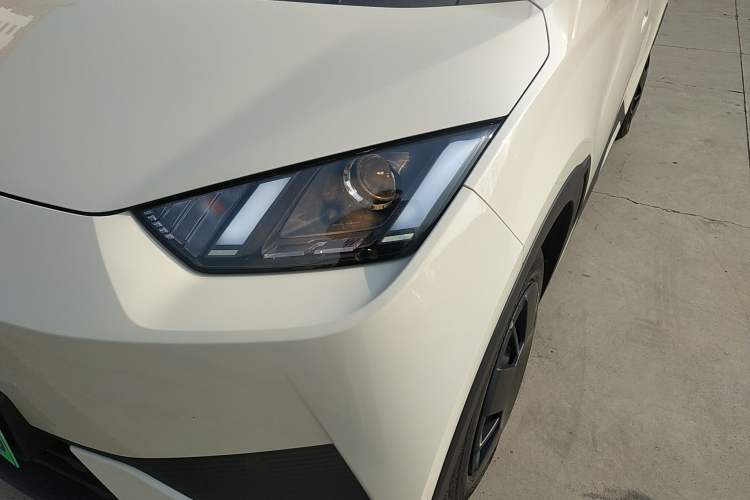 Used BYD Seagull 2025 Intelligent Driving Version 305 km Dynamic Edition Left Front Headlight