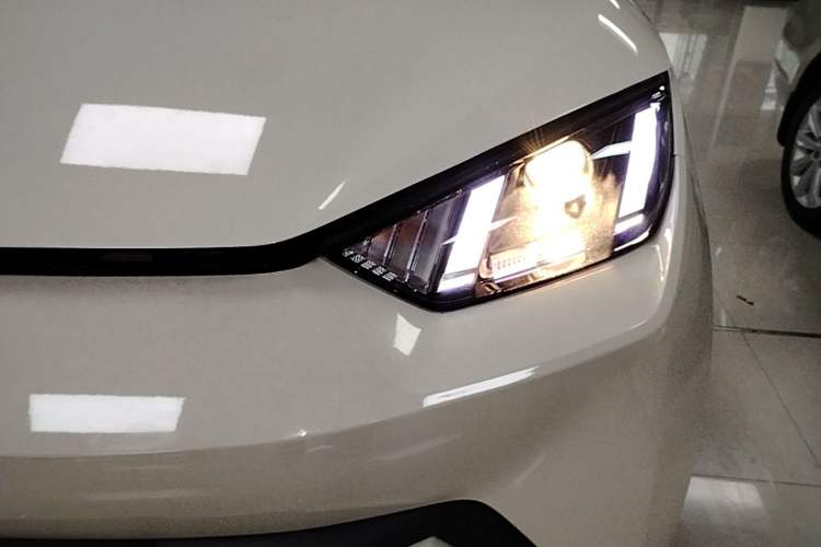 Used BYD Seagull 2025 305km Active Version Left Front Headlight