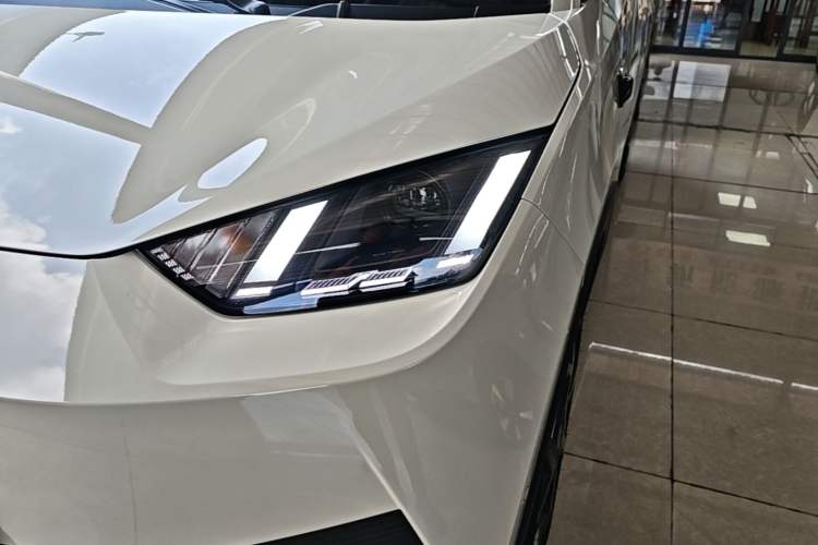 Used BYD Seagull 2025 Intelligent Driving Version 405 km Flying Edition Left Front Headlight