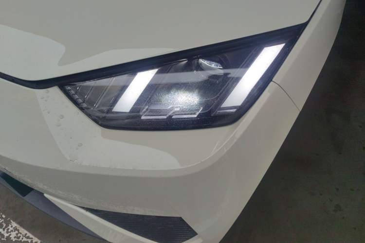 Used BYD Seagull 2025 Smart Drive Version 305 km Freedom Edition Left Front Headlight