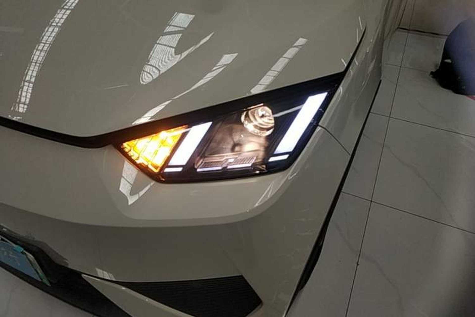 Used BYD Seagull 2025 Intelligent Driving Version 305 km Dynamic Edition Left Front Headlight