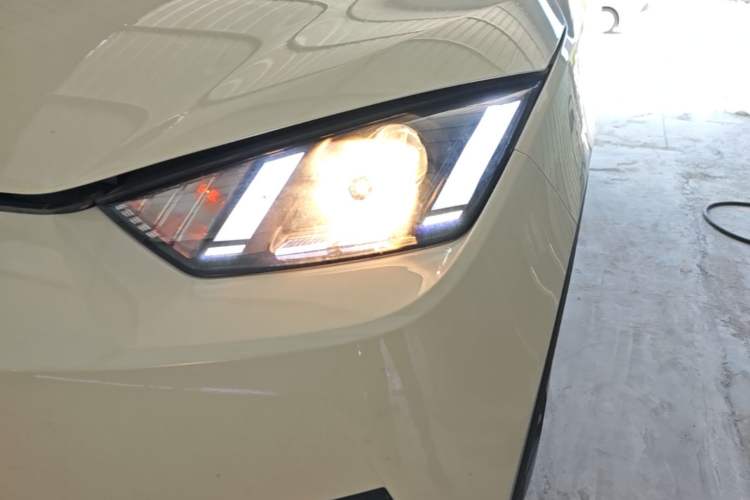 Used BYD Seagull 2025 Intelligent Driving Version 305 km Dynamic Edition Left Front Headlight