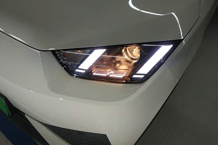 Used BYD Seagull 2025 Intelligent Driving Version 305 km Dynamic Edition Left Front Headlight