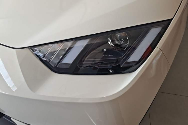 Used BYD Seagull 2025 Intelligent Driving Version 305 km Dynamic Edition Left Front Headlight