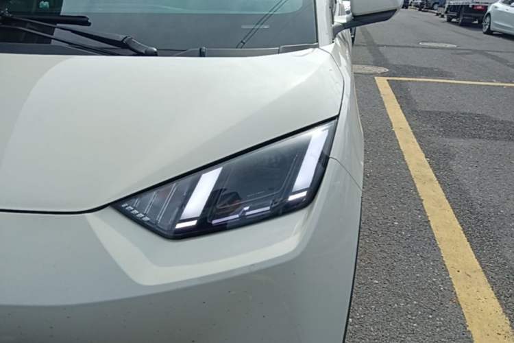 Used BYD Seagull 2025 405 km Flying Edition Left Front Headlight