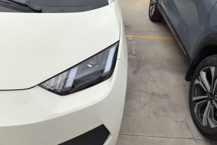 Used BYD Seagull 2025 Intelligent Driving Version 305 km Dynamic Edition Left Front Headlight