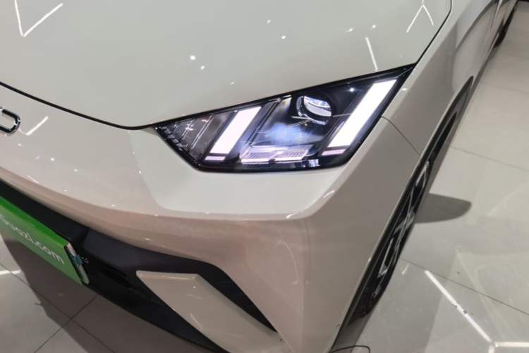 Used BYD Seagull 2025 305 km Free Version Left Front Headlight