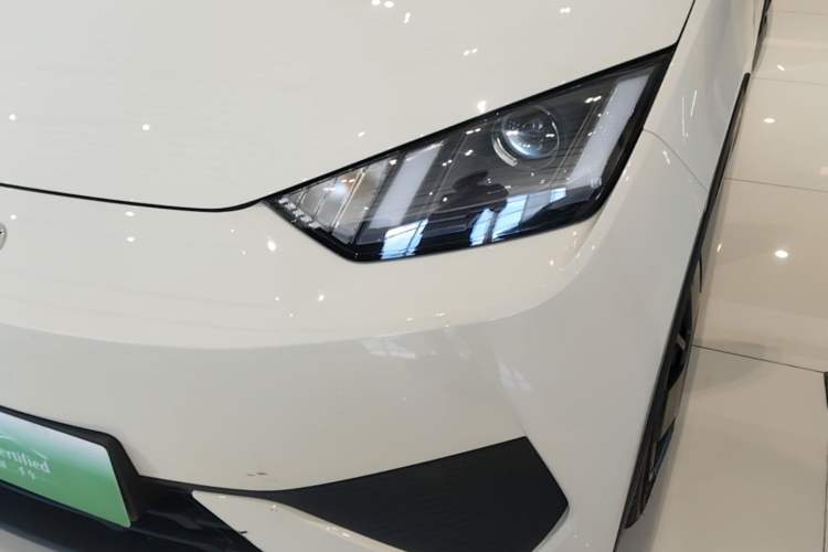 Used BYD Seagull 2025 Intelligent Driving Version 305 km Dynamic Edition Left Front Headlight