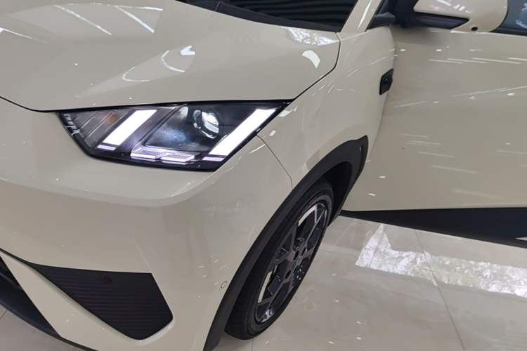 Used BYD Seagull 2025 Smart Drive Version 305 km Freedom Edition Left Front Headlight