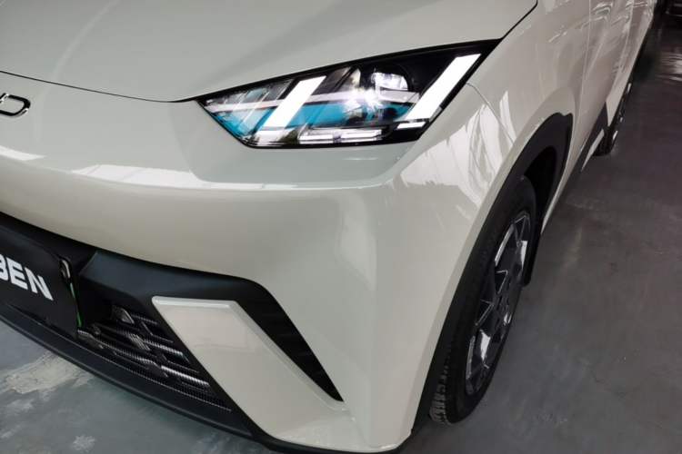 Used BYD Seagull 2025 305 km Free Version Left Front Headlight