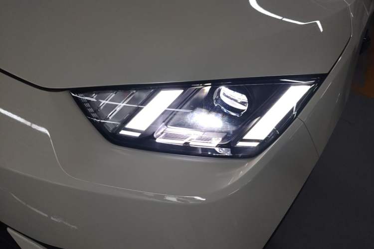 Used BYD Seagull 2025 Smart Drive Version 305 km Freedom Edition Left Front Headlight