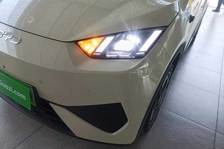 Used BYD Seagull 2025 Smart Drive Version 305 km Freedom Edition Left Front Headlight