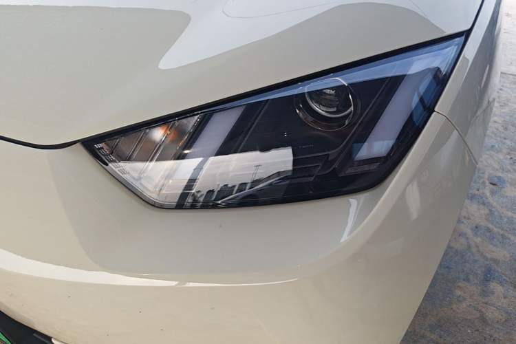 Used BYD Seagull 2025 Intelligent Driving Version 305 km Dynamic Edition Left Front Headlight