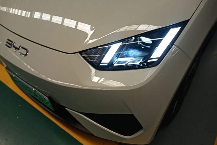 Used BYD Seagull 2025 Smart Drive Version 305 km Freedom Edition Left Front Headlight