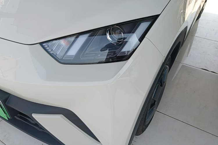 Used BYD Seagull 2025 305km Active Version Left Front Headlight