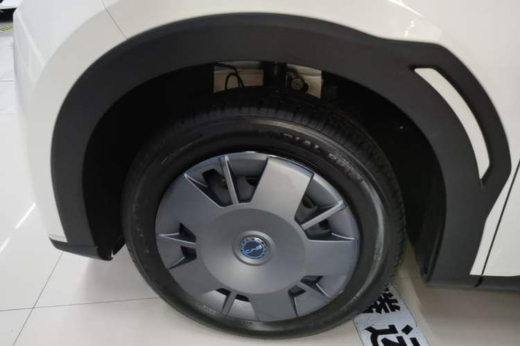 Used BYD Seagull 2025 305km Active Version Left Front Wheel Hub