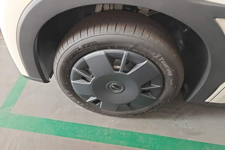 Used BYD Seagull 2025 Intelligent Driving Version 305 km Dynamic Edition Left Front Wheel Hub
