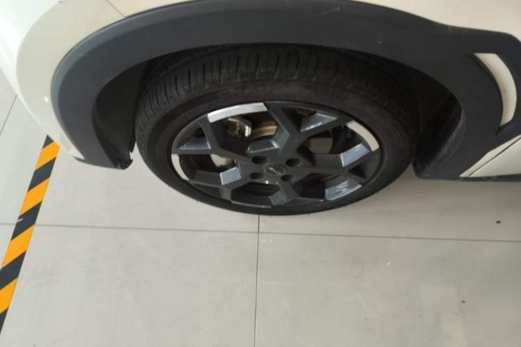 Used BYD Seagull 2025 305 km Free Version Left Front Wheel Hub
