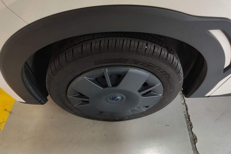 Used BYD Seagull 2025 305km Active Version Left Front Wheel Hub
