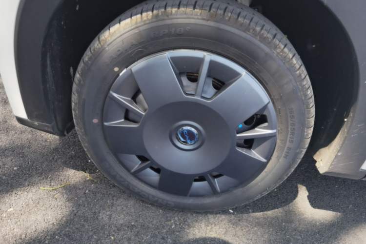 Used BYD Seagull 2025 Intelligent Driving Version 305 km Dynamic Edition Left Front Wheel Hub