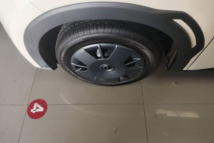 Used BYD Seagull 2025 Intelligent Driving Version 305 km Dynamic Edition Left Front Wheel Hub