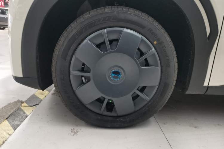 Used BYD Seagull 2025 Intelligent Driving Version 305 km Dynamic Edition Left Front Wheel Hub