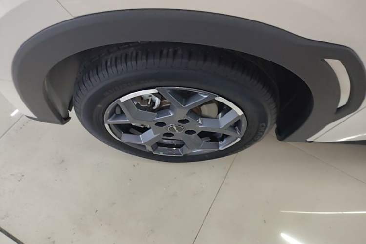 Used BYD Seagull 2025 305km Active Version Left Front Wheel Hub