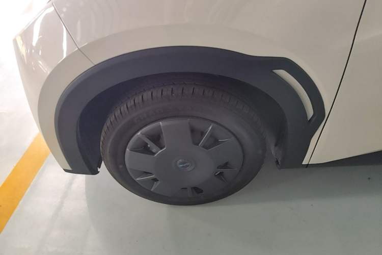 Used BYD Seagull 2025 Intelligent Driving Version 305 km Dynamic Edition Left Front Wheel Hub