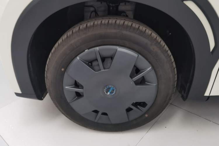 Used BYD Seagull 2025 Intelligent Driving Version 305 km Dynamic Edition Left Front Wheel Hub